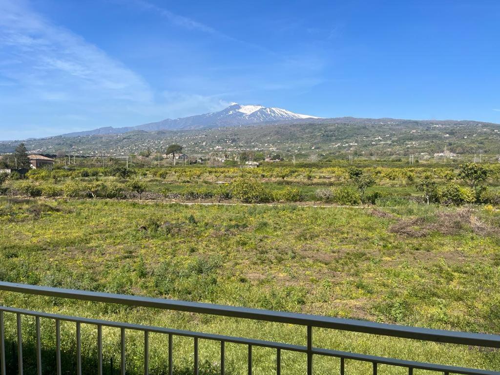 Vista Etna House Apartment Fiumefreddo di Sicilia Luaran gambar